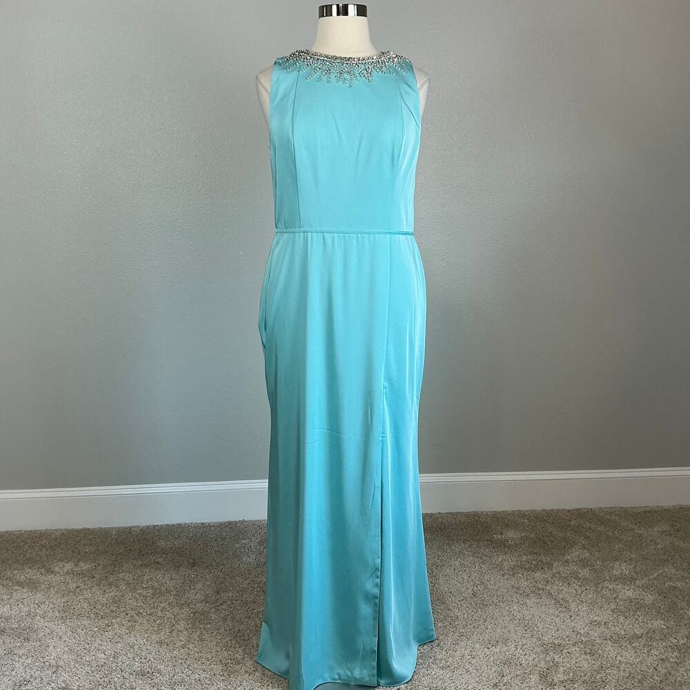 Mac Duggal 26516 Blue Evening Gown Crystal Beaded Neckline Column Dress Size 16 - Picture 2 of 12